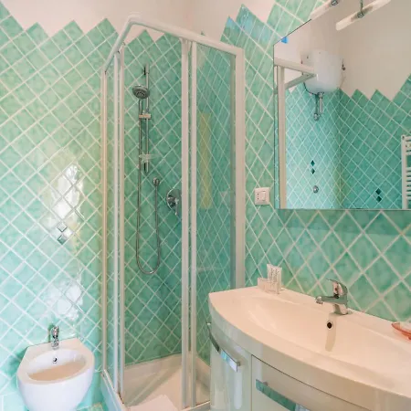 The Best Rent - Colourful Two-bedroom Near Termini Station *