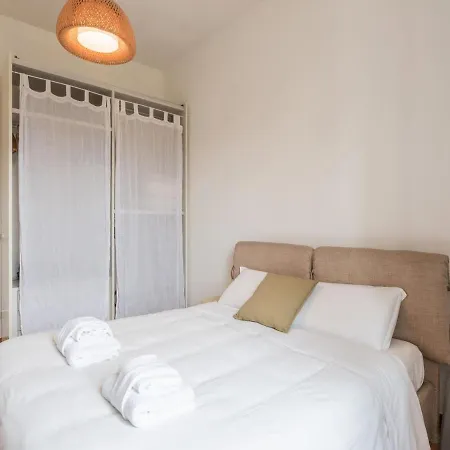 Apartment The Best Rent - Colourful Two-bedroom Near Termini Station *